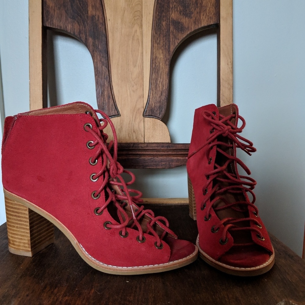 Jeffrey Campbell Cors Lace Up Bootie Red 6.5